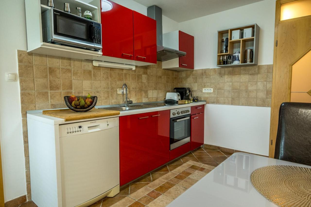 Apartamento Relax & Beautiful View Slovenj Gradec Exterior foto