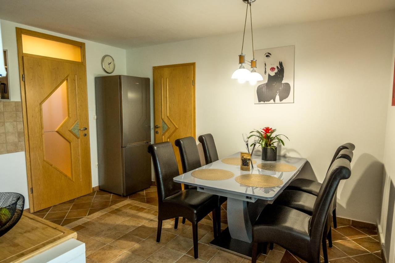 Apartamento Relax & Beautiful View Slovenj Gradec Exterior foto