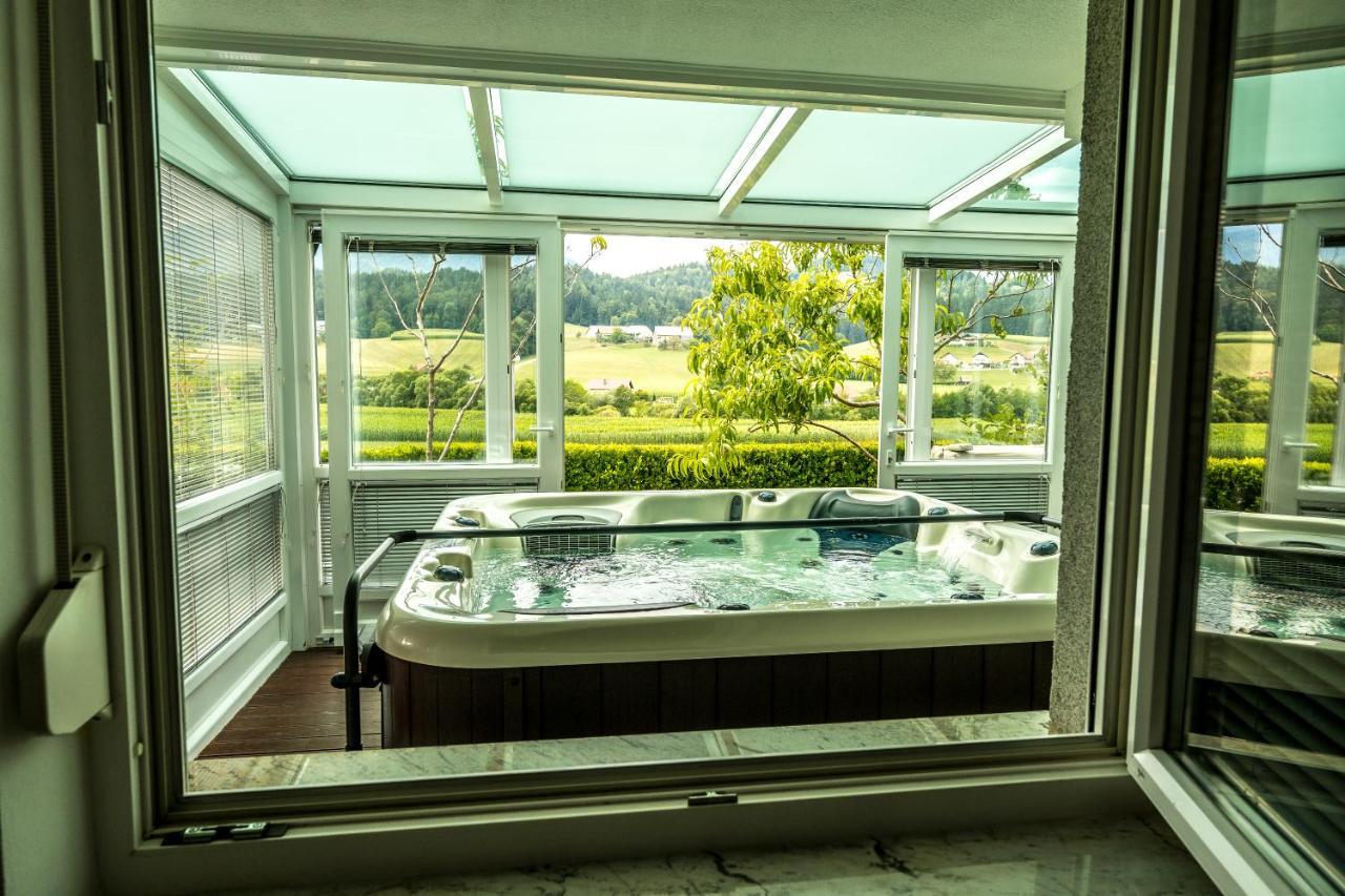 Apartamento Relax & Beautiful View Slovenj Gradec Exterior foto